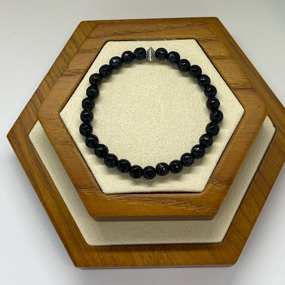 Set of 2 Black Onyx Bracelets - Picture 7 of 9